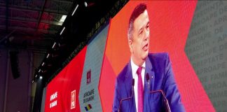 Sorin Grindeanu, ales președinte al PSD / Grindeanu are o echipă cu 5 prim-vicepreședinți și 20 vicepreședinți