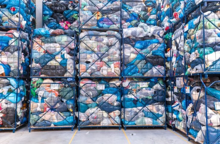 Un nou studiu al Comisiei Europene confirmă: România gestionează deficitar deșeurile textile, deși legislația UE s-a înăsprit