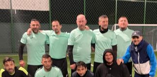 Meciuri spectaculoase în sferturile de finală ale Cupei Old Boys la minifotbal