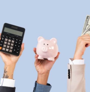 Cum se pregătesc vrâncenii pentru cheltuielile de sărbători: economisire, cumpărături inteligente și credite rapide Diferite concepte de pregătire pentru cheltuielile de dinaintea sărbătorilor de iarnă_ economisire, credit rapid, economii Source: Freepik