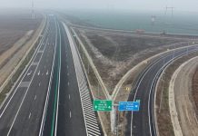 FOTO-VIDEO Se lucrează intens la A7, între Focșani și Adjud Nord: 2874 muncitori, aproape 300 autobasculante, 365 utilaje / Se deschide până la sfârșitul anului?
