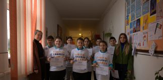 Copiii vor să fie auziți. Programul care-i învață cum să vorbească cu adulții și cum să fie pregătiți pentru viitor Copiii vor să fie auziți. Programul care-i învață cum să vorbească cu adulții și cum să fie pregătiți pentru viitor