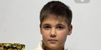 Doi tineri șahiști focșăneni au strălucit la Galați