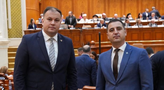 Două legi promulgate de președinte, ce vizează digitalizarea, transparența și sprijinul pentru cetățeni / Deputatul Dragoș Ciobotaru, printre inițiatori