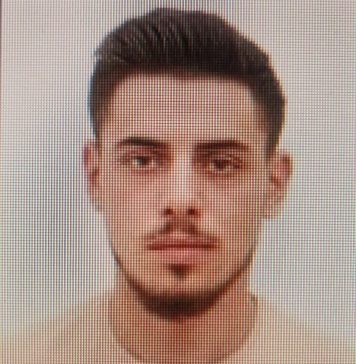 L-ați văzut? Un tânăr din Ploscuțeni a plecat spre Germania, dar familia nu mai știe nimic de el de câteva zile