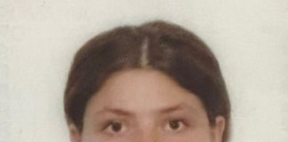 Ați văzut-o? Adolescentă din Obrejița dată dispărută