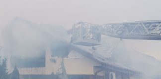 FOTO Pagube însemnate în urma incendiului de astăzi, din Odobești / O Biblie a fost găsită prin cenușă
