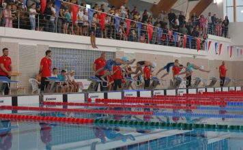 Campioni în Vrancea de Moș Nicolae – peste 300 de copii au participat la concursul de înot găzduit de Consiliul Județean Vrancea