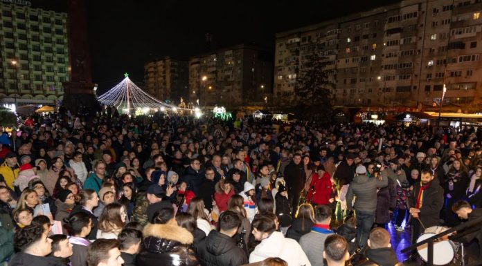 Concert de colinde, astăzi, în Piața Unirii din Focșani