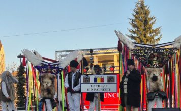 FOTO-VIDEO ”Uncheșii” din Păunești au participat la Alaiul Datinilor și Obiceiurilor de Iarnă de la Bacău