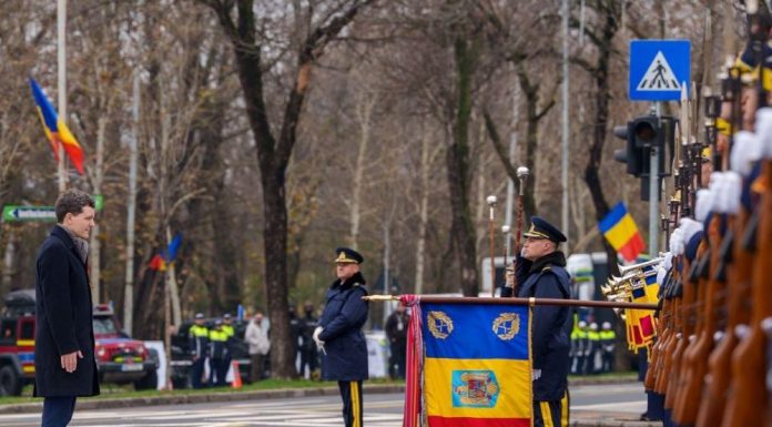 Nicușor Dan, de Ziua Națională a României: Să încercăm să ne ascultăm unii pe alții! Vă invit pe toți să continuați să credeți în România!