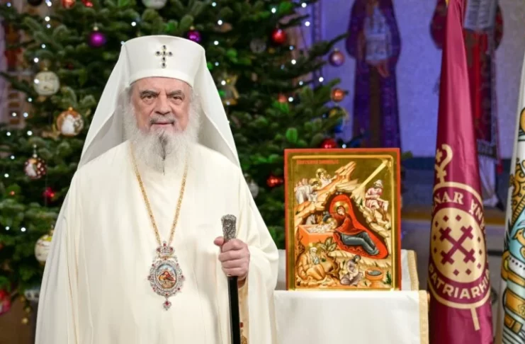 VIDEO Mesajul Patriarhului Daniel de Nașterea Domnului și Anul Nou 2026: Să cultivăm credinţa, pacea şi comuniunea!