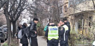 Absenteismul școlar, în vizorul polițiștilor