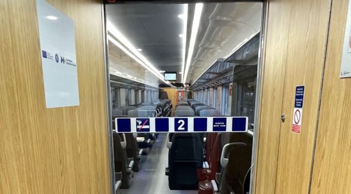 De mâine intră în vigoare noul Mers al Trenurilor / Se scumpesc și biletele de tren