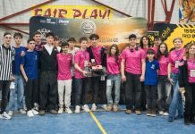 FOTO Echipa de robotică AICitizens, încă o victorie de etapă și demonstrație în fața președintelui României