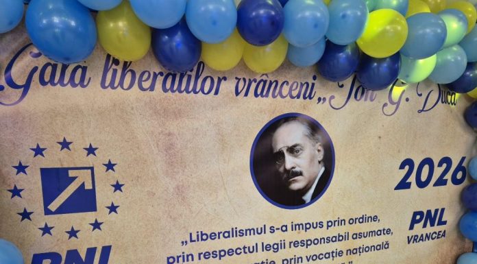 FOTO Lideri PNL, prezenți la Gala Liberalilor Vrânceni / Evenimentul PNL Vrancea a purtat numele fostului premier I.G. Duca și a inclus o componentă caritabilă