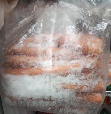 FOTO Ce a găsit Protecția Consumatorilor în zonele de agrement în perioada sărbătorilor de iarnă: produse expirate, condiții improprii pentru alimente, echipamente neigienizate