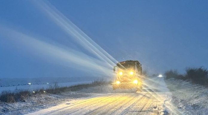 Drumarii patrulează pe drumurile naționale / Se circulă în condiții de iarnă