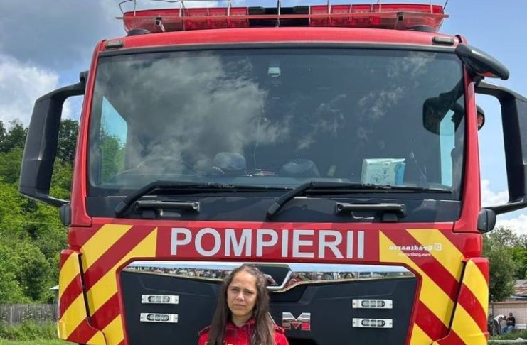 FOTO Raluca, elevă la Colegiul Tehnic ”Ion Mincu” Focșani: Între manuale și misiuni de salvare