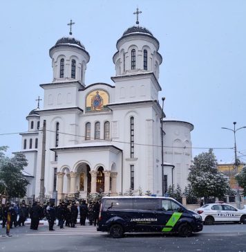 Jandarmii vrânceni, la datorie și de Bobotează