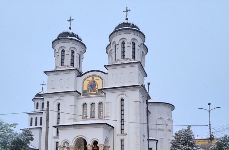 Jandarmii vrânceni, în minivacanța de Paști, prezenți la evenimente sportive, în preajma bisericilor și mănăstirilor, în zonele turistice