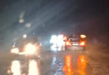 Ploaia produce probleme pe unele drumuri din Vrancea