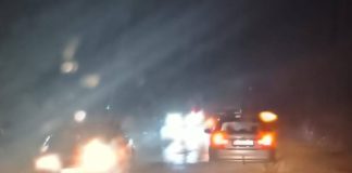 Ploaia produce probleme pe unele drumuri din Vrancea