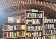 Donație de carte la Biblioteca Județeană Vrancea din partea Ambasadei Chinei în România