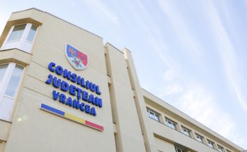 Nici a treia oară n-a fost cu noroc: consilierii județeni nu s-au înțeles cu privire la repartizarea unor sume către primăriile din județ