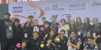 Echipa de robotică CyberLIS76 a Liceul Teoretic ”Ioan Slavici” din Panciu câștigă Regionala Est din cadrul competiției FIRST Tech Challenge România