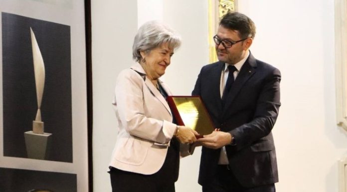 FOTO Prof. dr. Doina Lemny a primit titlul de ”Cetățean de onoare” al municipiului Focșani