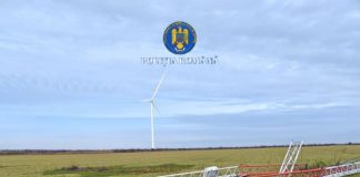 Doi vrânceni arestați preventiv în Brăila / Ei sunt acuzați că ar fi distrus echipamente din parcuri eoliene