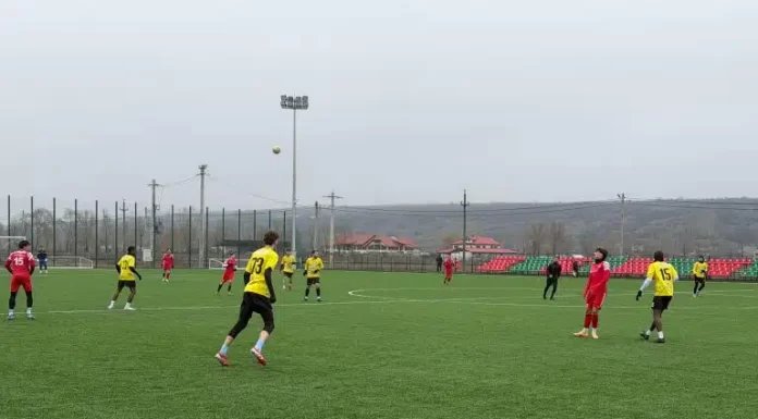 Fotbal: Adjudul a câștigat în deplasare, cu ultima clasată