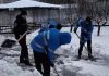 Jandarmii vrânceni au deszăpezit căile de acces la Căminul de bătrâni și Cantina socială din Focșani