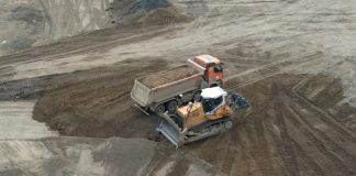 VIDEO Se lucrează și pe vreme geroasă la Autostrada Moldovei