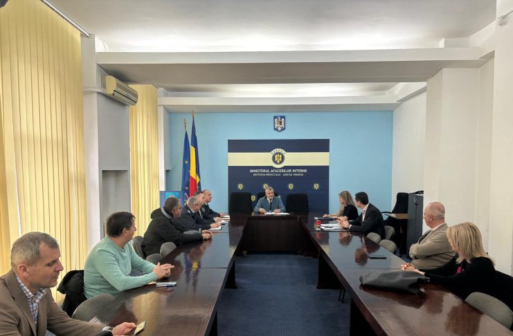 Rabie la o exploatație din Păunești. Prefectura a convocat de urgență ședința Centrului Local de Combatere a Bolilor