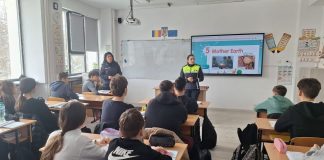 FOTO Scoate violența din anonimat! Violența în școli nu este doar despre cel care lovește, ci și despre toți cei care văd și tac!