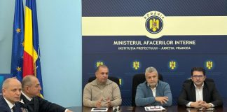 Serviciile de permanență, activate pentru codul portocaliu de ninsoare și viscol / Două vehicule șenilate și mai multe autospeciale 4×4, gata de intervenție