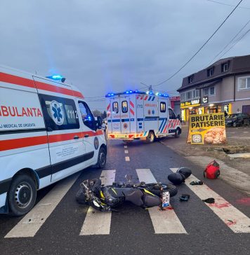 Doi tineri răniți în accidentul de la Golești