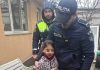 Fetiță de 7 ani, dată dispărută în Piața Moldovei / A fost găsită la scurt timp de oamenii legii