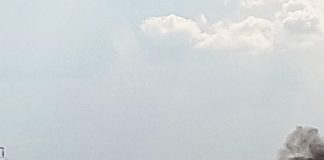 Două persoane au murit într-un accident pe E85. Una din mașini a luat foc