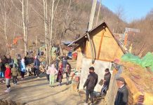 FOTO Alunecare de teren în Chiojdeni / 7 gospodării în pericol