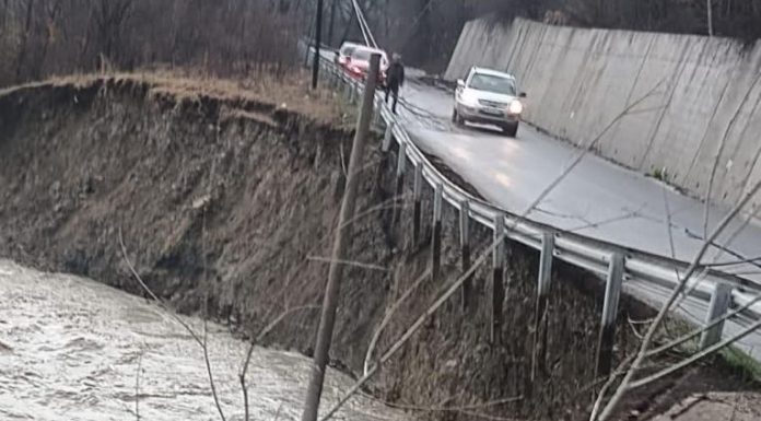 ULTIMA ORĂ Traficul rutier închis pe DJ 205D, la Prahuda