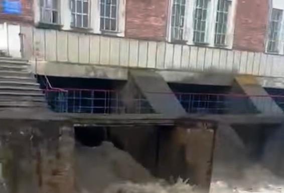 Alertă: Vârful maxim al viiturii pe Putna, la Mirceștii Vechi, la ora 12:00