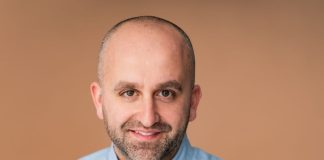 Crește nivelul de transparență salarială pentru joburile entry-level și pentru candidații fără studii superioare. 7 din 10 poziții disponibile pe iajob.ro au salariul afișat