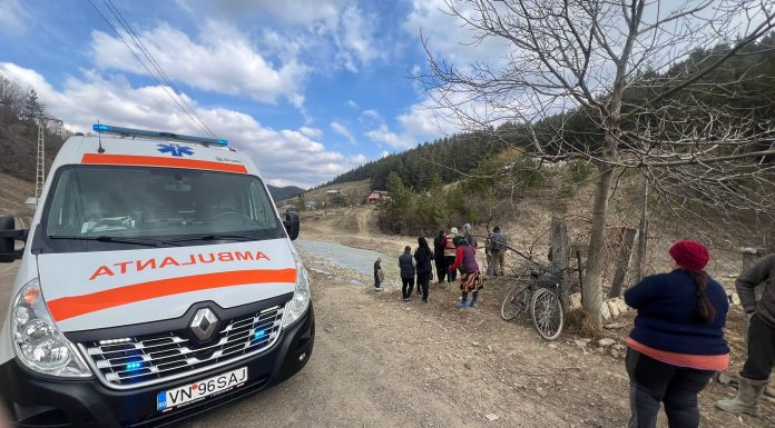 Femeie găsită moartă în albia râului Milcov, la Butucoasa