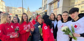 FOTO Crucea Roșie Vrancea: Mărțișorul Umanității – Un gest mic, o istorie mare