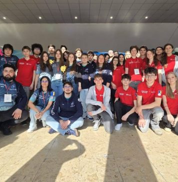 Echipa CyberLIS76 a Liceului Slavici din Panciu, în elita roboticii naționale