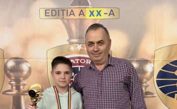 Darius Pană, neînvins și medalie de aur la Turneul Internațional de Șah de la Slobozia / Micul șahist vrâncean a câștigat de 3 ori consecutiv acest turneu