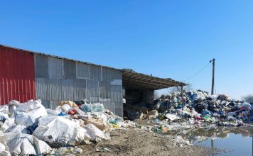 FOTO Mormane de deșeuri, nereguli și fără autorizație / Amenzi de 200.000 lei și termene scurte pentru remedierea deficiențelor